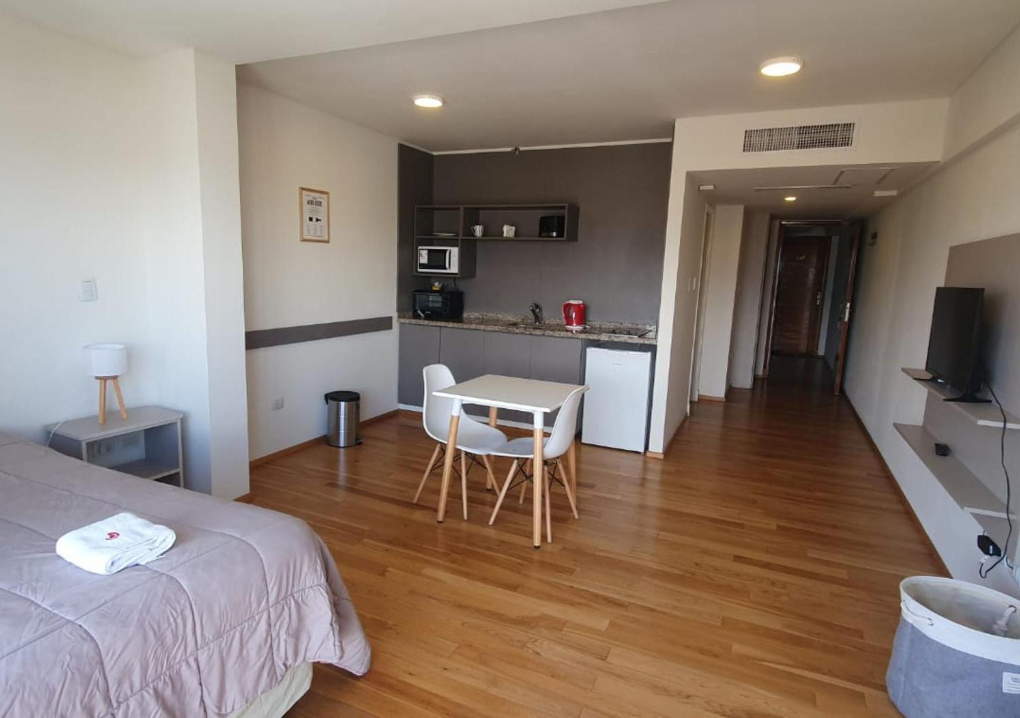 Apart Hotel Quijote By Dot Suites Lujan de Cuyo Екстер'єр фото